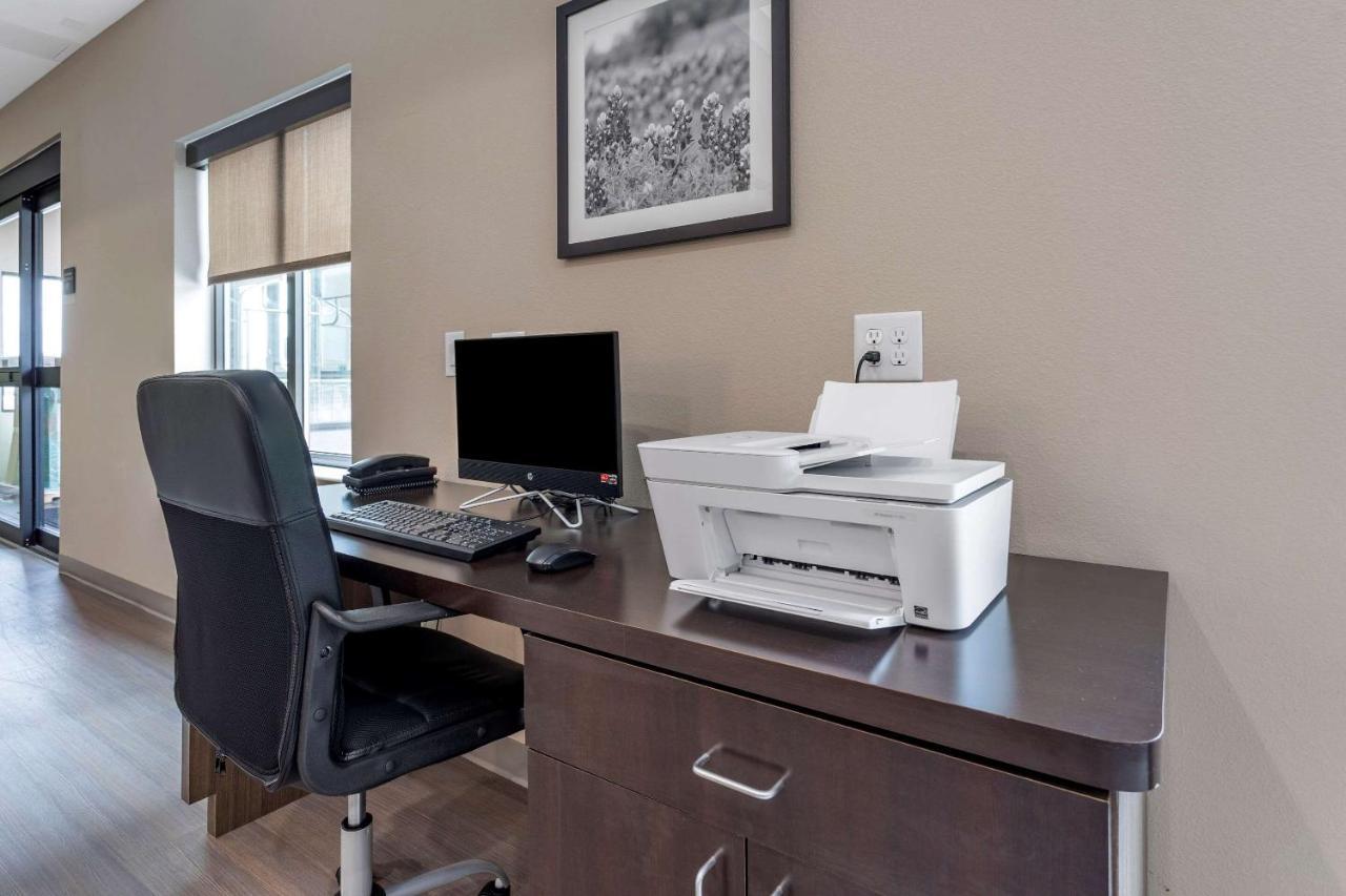 Sleep Inn & Suites Crosby المظهر الخارجي الصورة